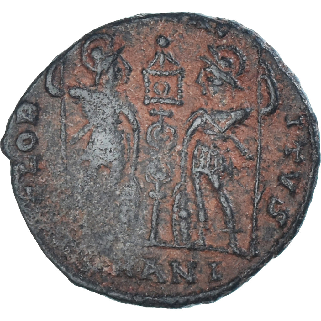 Mince, 
  
  Constans, 
  
  Follis